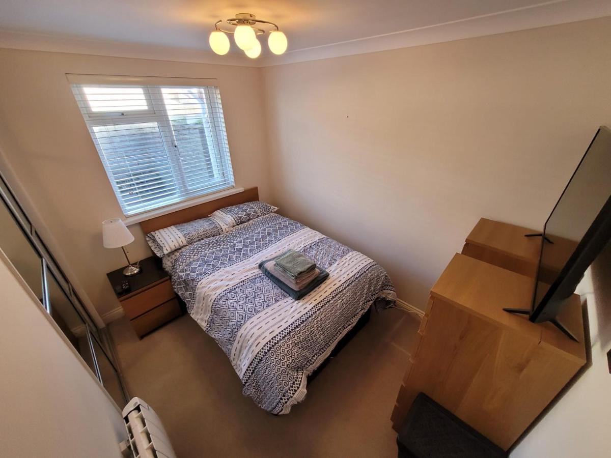 The Mumbles - Bungalow - 2 Bedrooms - Pet Friendly Swansea Zewnętrze zdjęcie