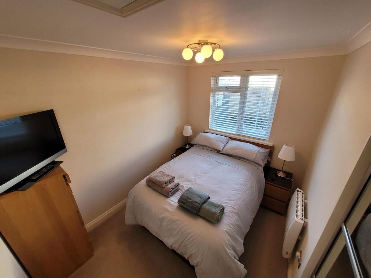 The Mumbles - Bungalow - 2 Bedrooms - Pet Friendly Swansea Zewnętrze zdjęcie