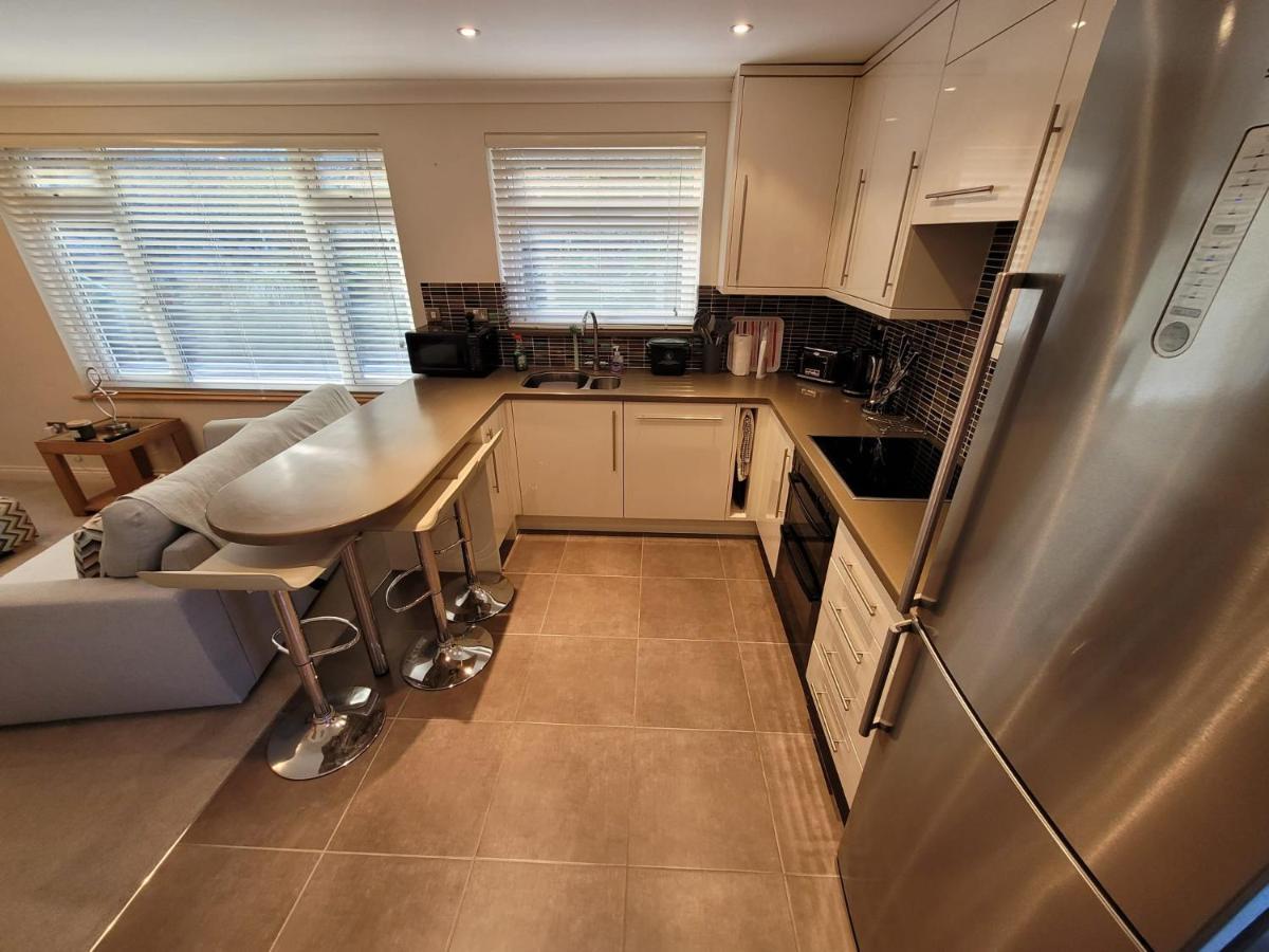 The Mumbles - Bungalow - 2 Bedrooms - Pet Friendly Swansea Zewnętrze zdjęcie
