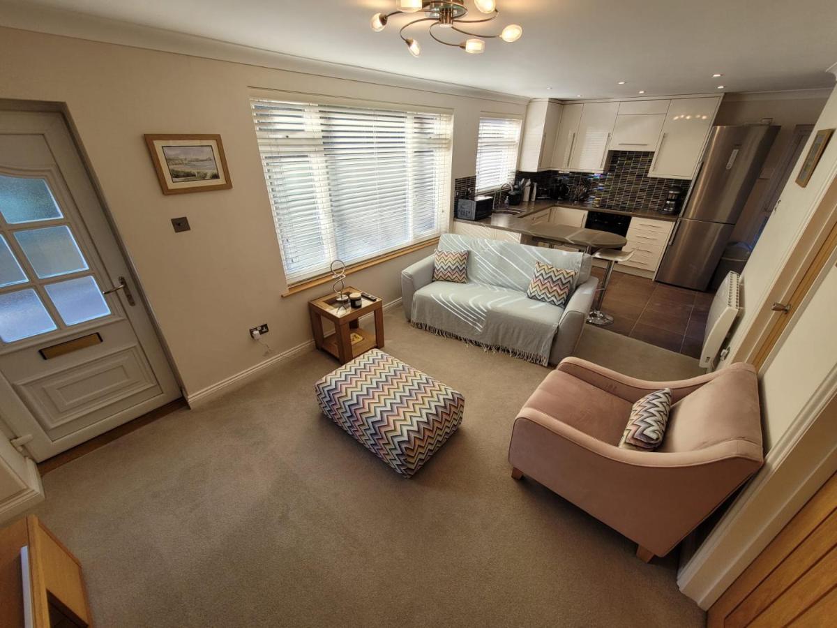 The Mumbles - Bungalow - 2 Bedrooms - Pet Friendly Swansea Zewnętrze zdjęcie